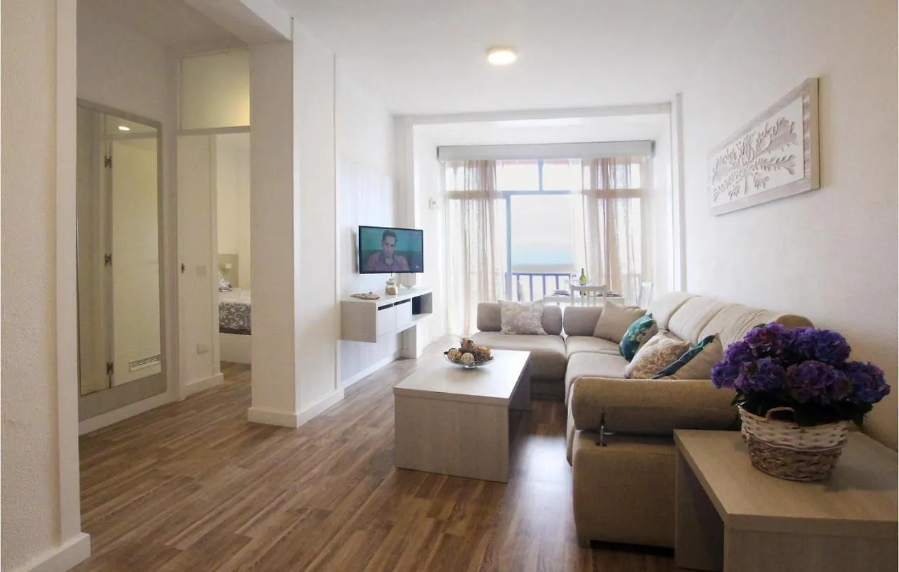 2 Bedroom Nice Apartment In Siboralos لوس سيلوس 0*,